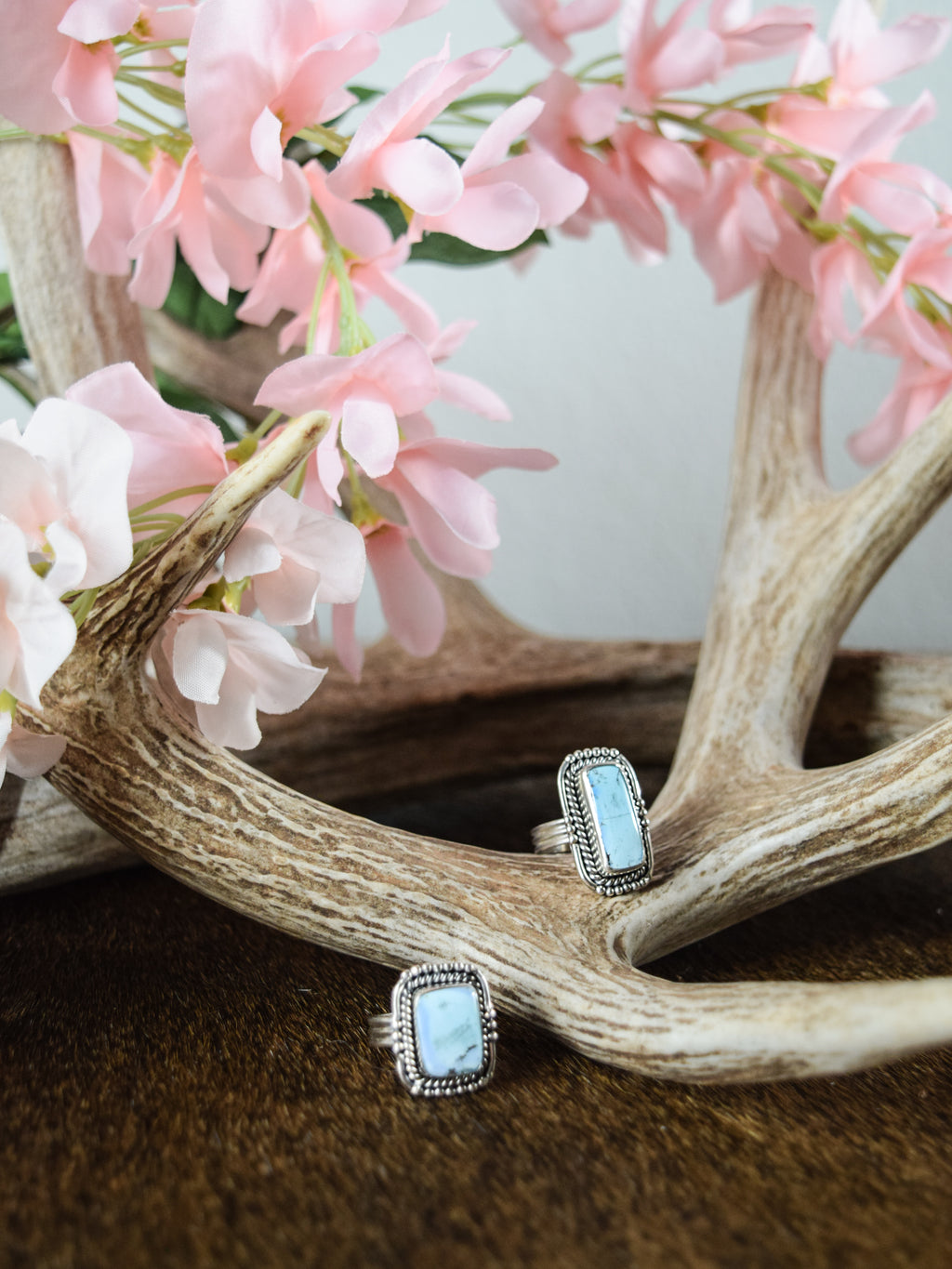 The Mary Caroline Golden Hills Ring