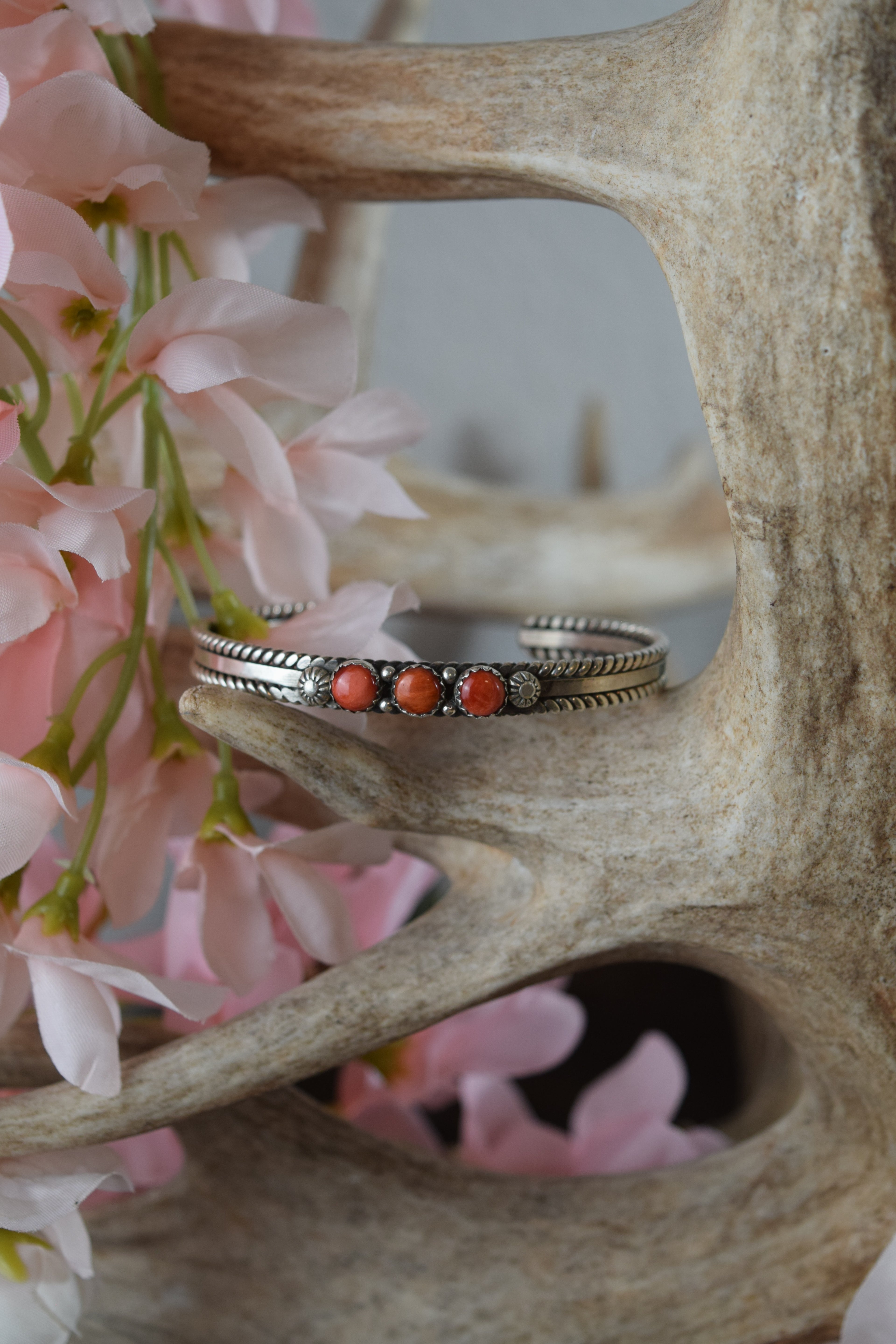 The Maggie Red Spiny Oyster Bracelet