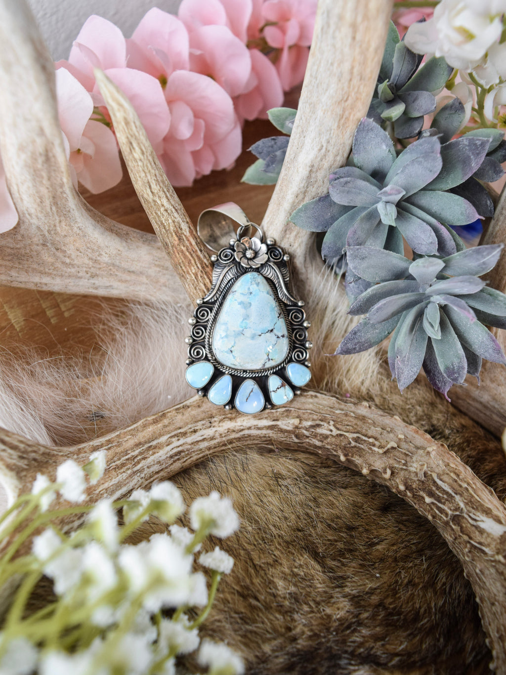 The Grau Golden Hills Pendent-Desert Mesa Jewelry